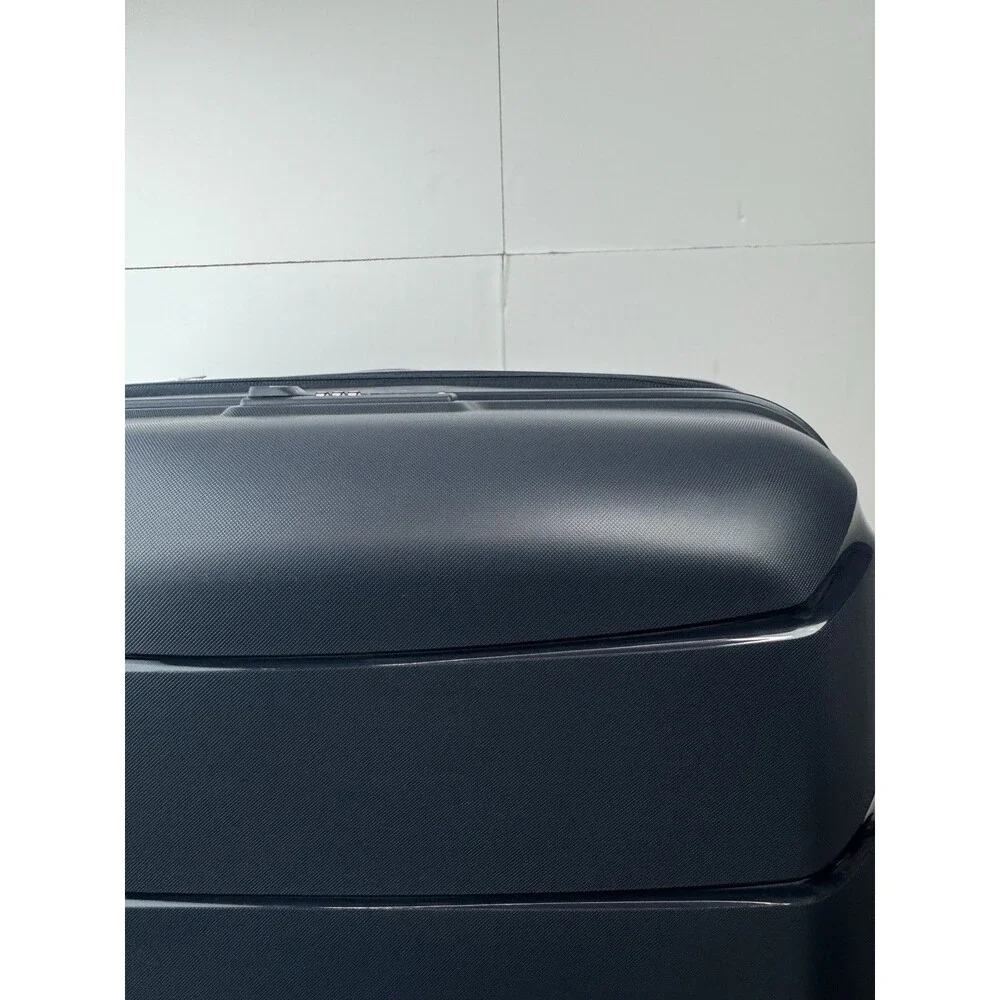 Samsonite Outline Pro 24